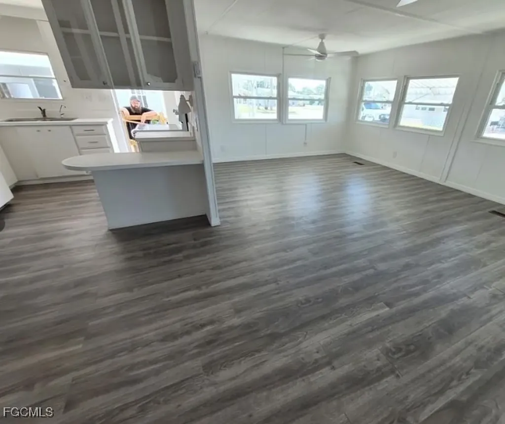 2774 Wedgewood Drive North Fort Myers FL 33917