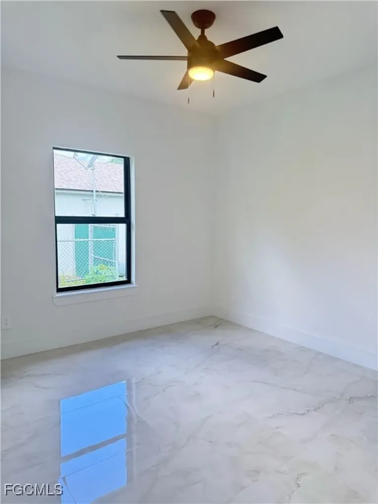 2705 10th Street W Lehigh Acres FL 33971