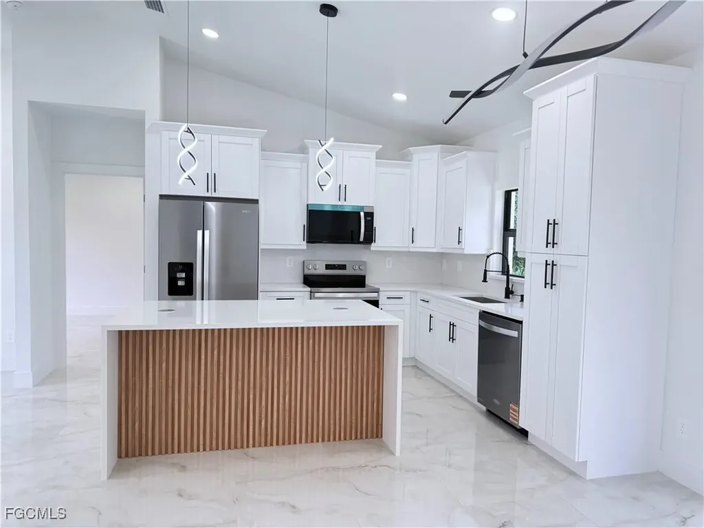 2705 10th Street W Lehigh Acres FL 33971