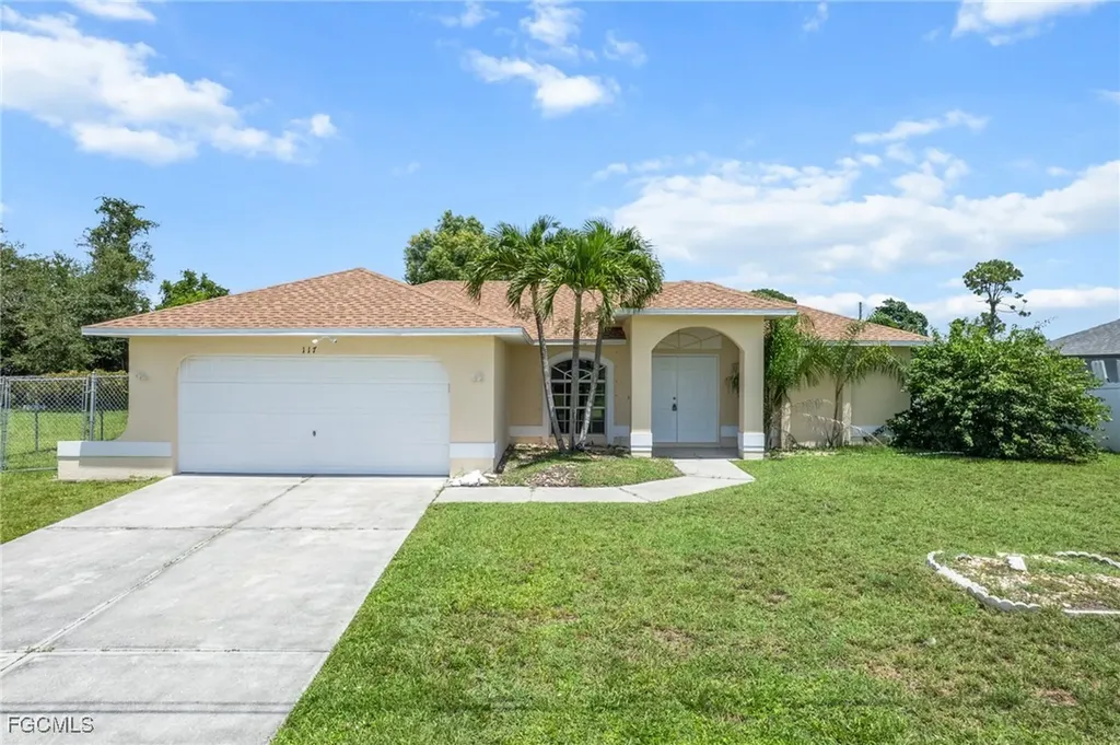 117 SE 10th Terrace Cape Coral FL 33990