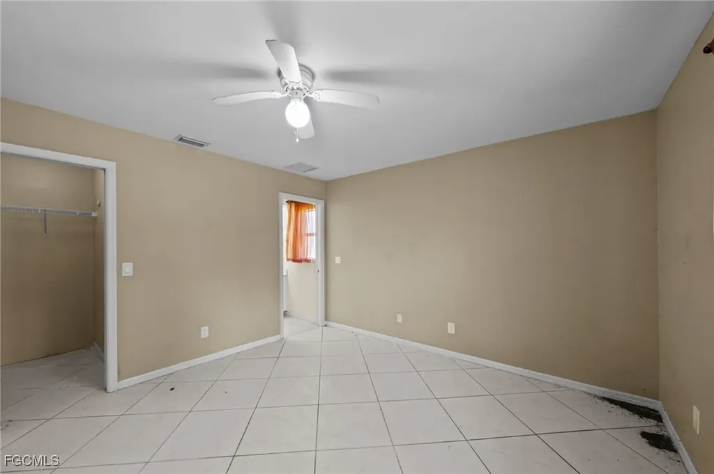 117 SE 10th Terrace Cape Coral FL 33990