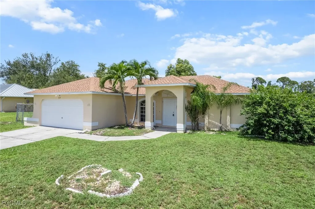 117 SE 10th Terrace Cape Coral FL 33990