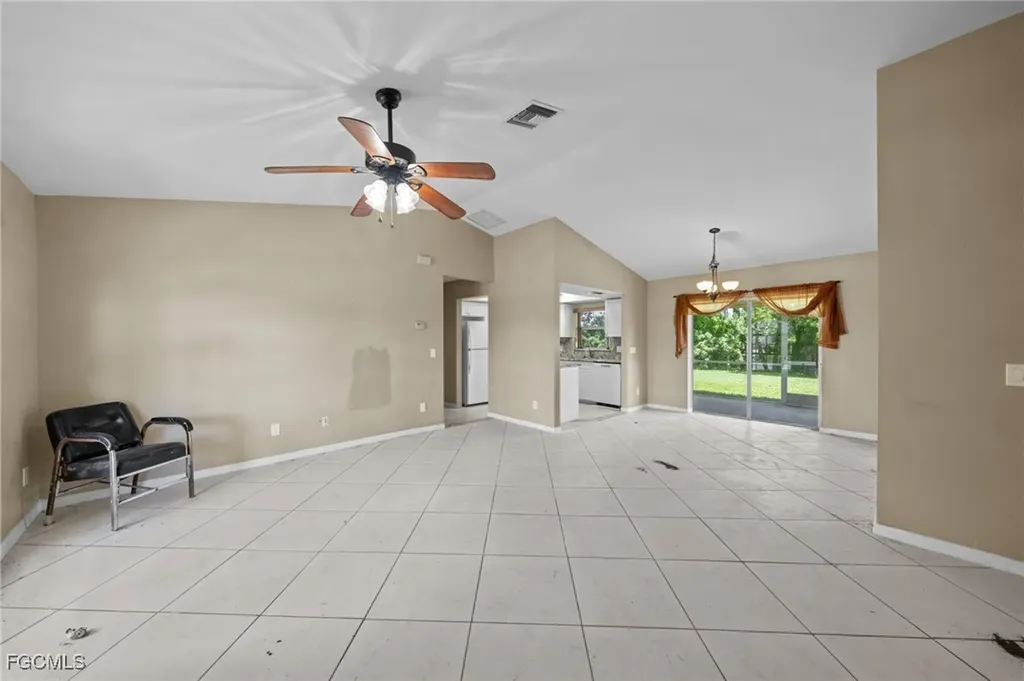 117 SE 10th Terrace Cape Coral FL 33990