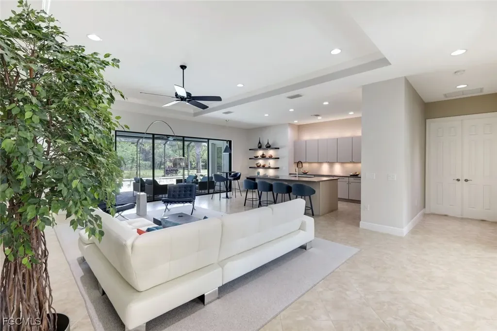 10194 Belcrest Boulevard Fort Myers FL 33913