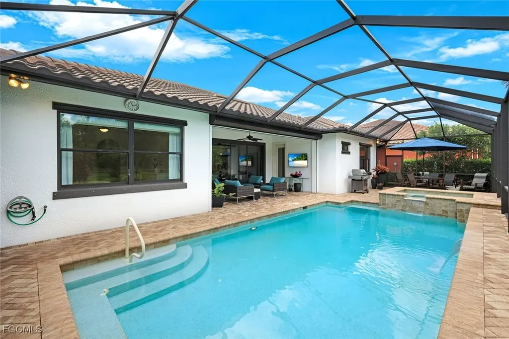 10194 Belcrest Boulevard Fort Myers FL 33913