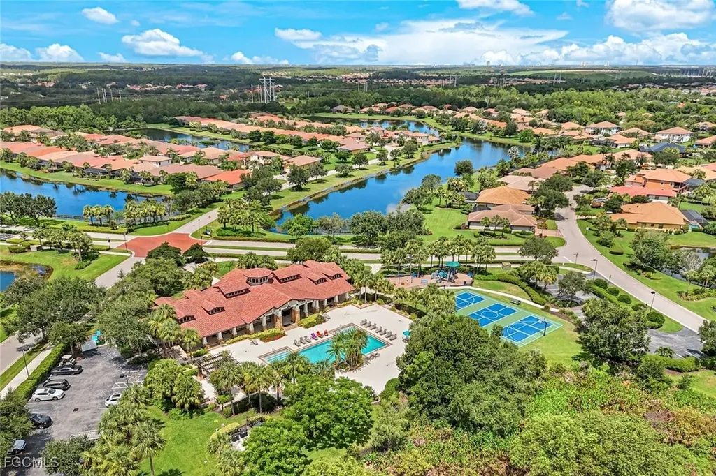 10194 Belcrest Boulevard Fort Myers FL 33913