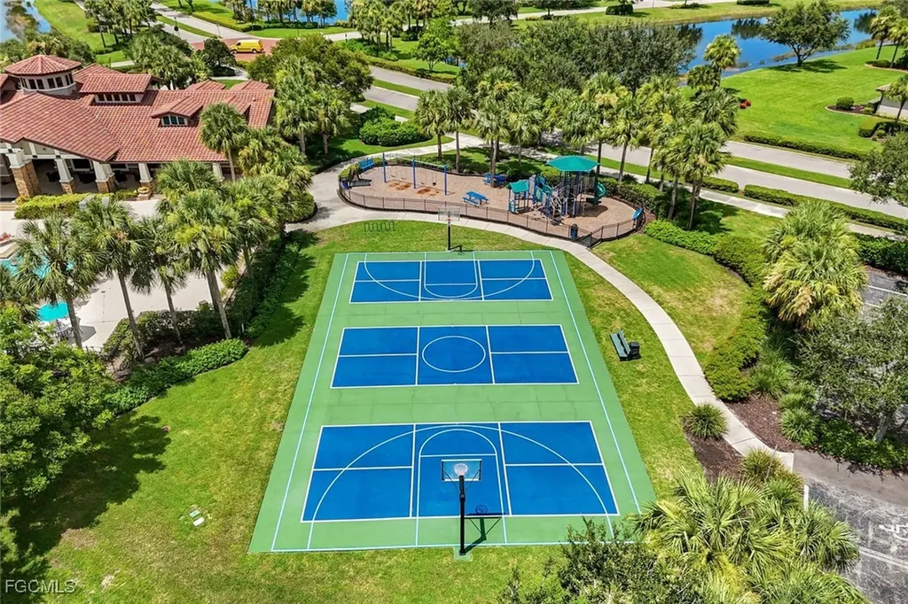 10194 Belcrest Boulevard Fort Myers FL 33913
