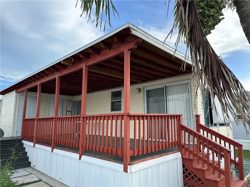 7037 Armadillo Way Fort Myers FL 33967