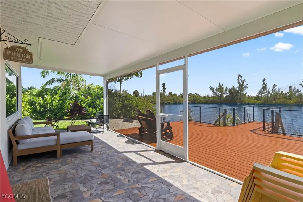 4176 Lake Breeze Lane St. James City FL 33956