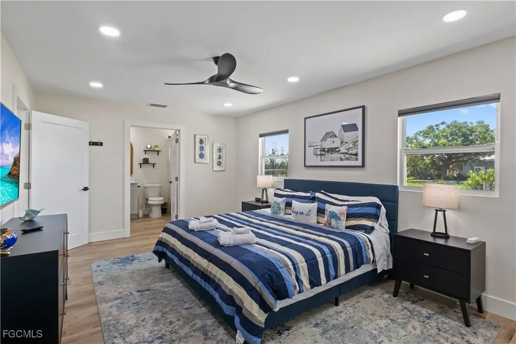 4176 Lake Breeze Lane St. James City FL 33956