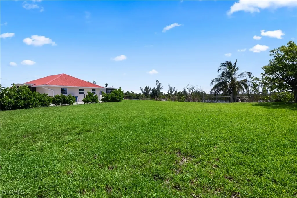 4176 Lake Breeze Lane St. James City FL 33956