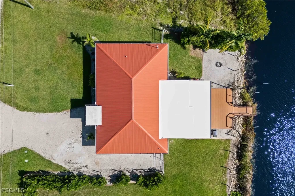 4176 Lake Breeze Lane St. James City FL 33956