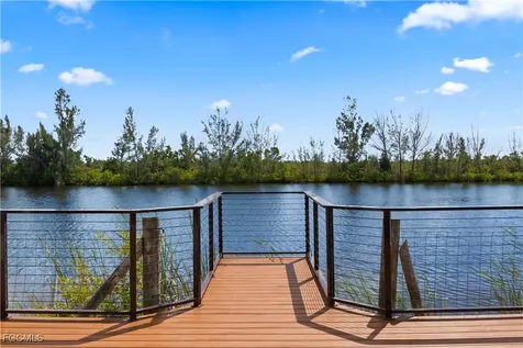 4176 Lake Breeze Lane ST. James City FL 33956