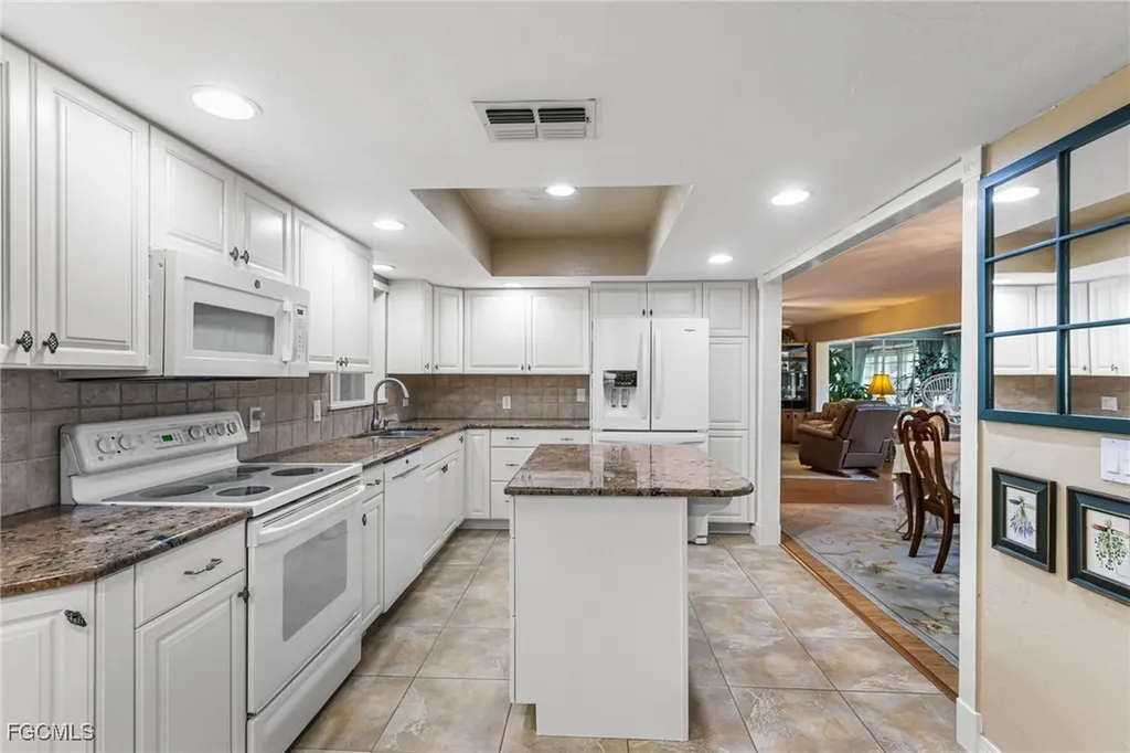 5767 Arvine Circle Fort Myers FL 33919