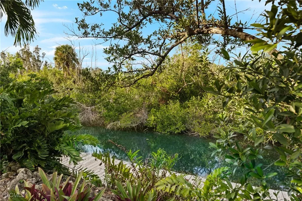 12241 Harry Street Bokeelia FL 33922