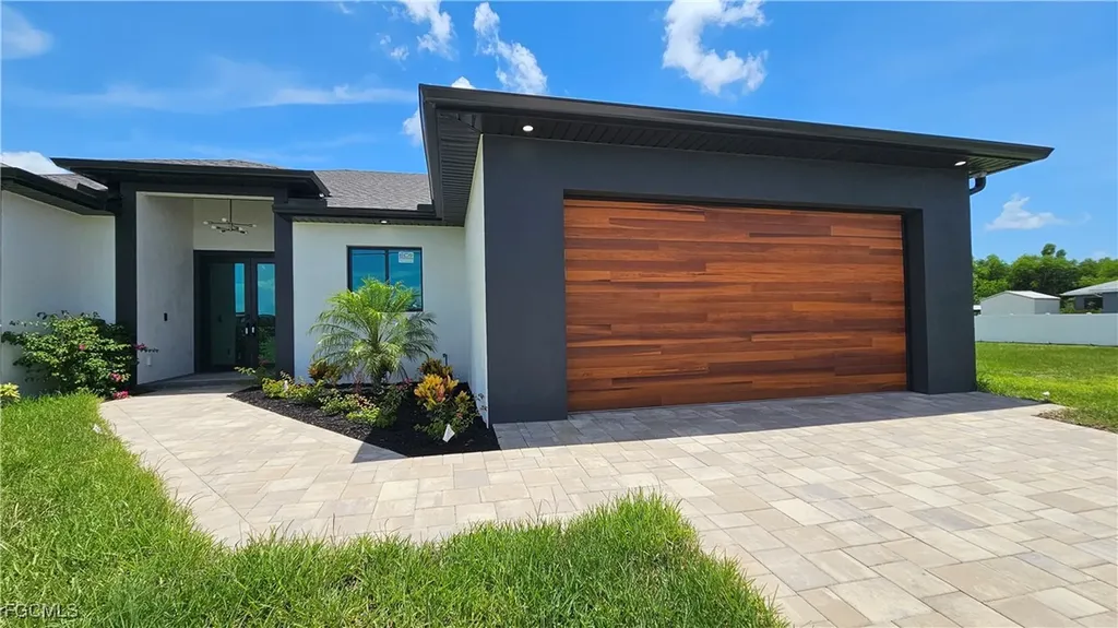 3410 NW 39th Lane Cape Coral FL 33997