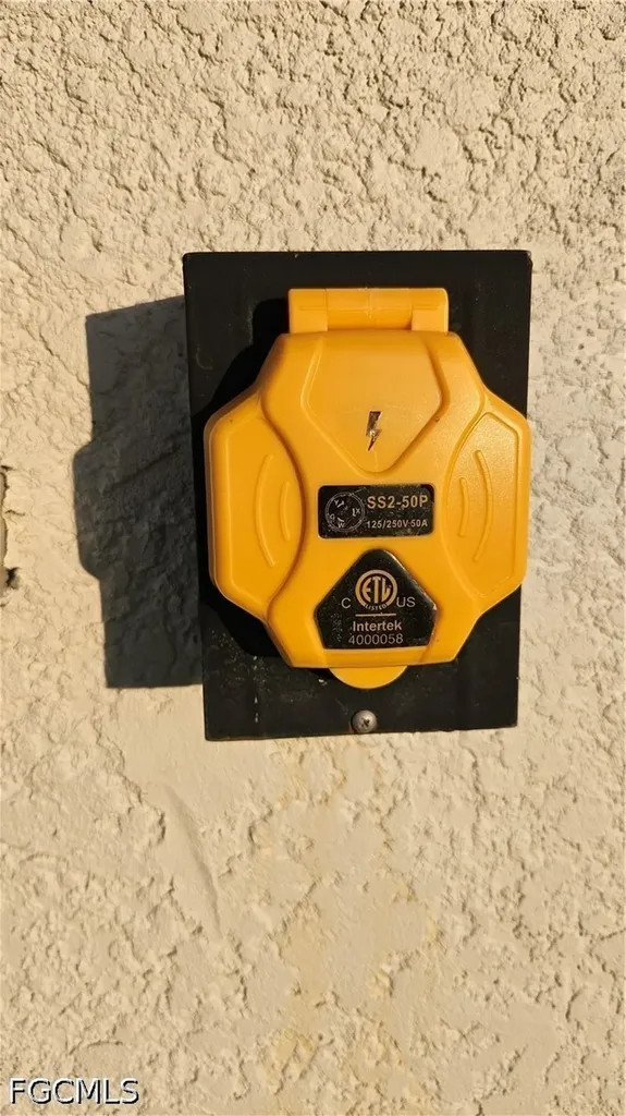 3410 NW 39th Lane Cape Coral FL 33997