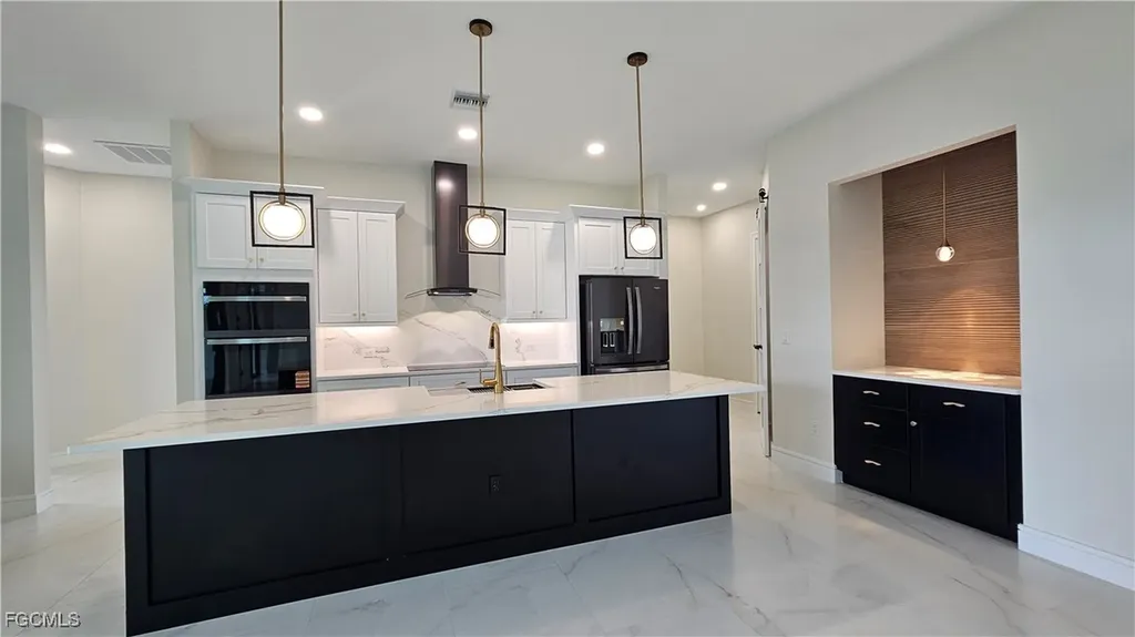 3410 NW 39th Lane Cape Coral FL 33997