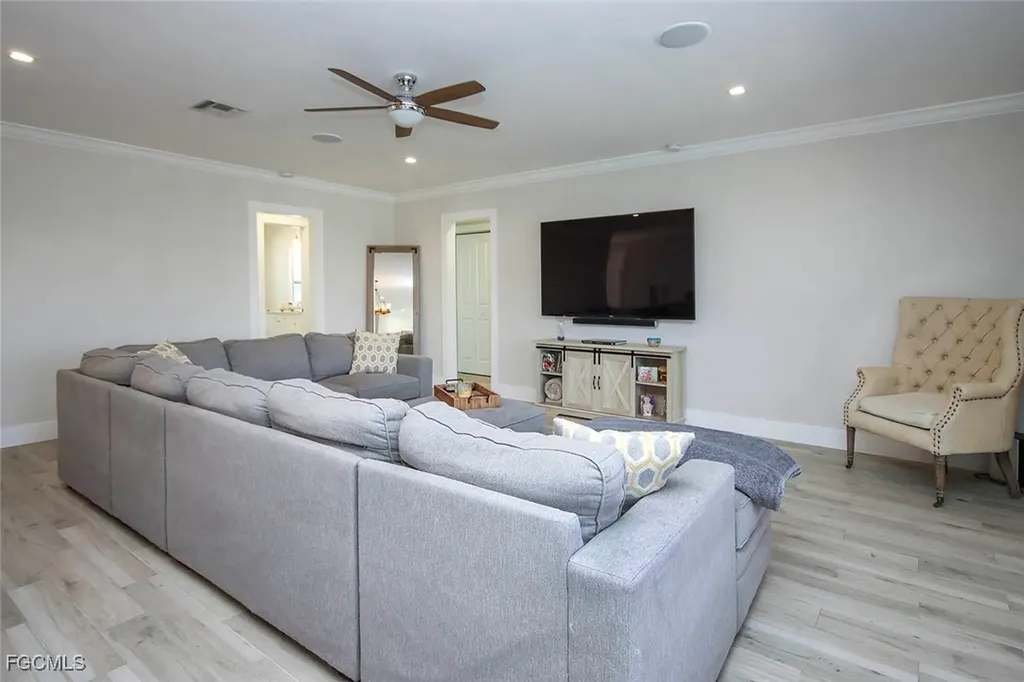 980 Wittman Drive Fort Myers FL 33919