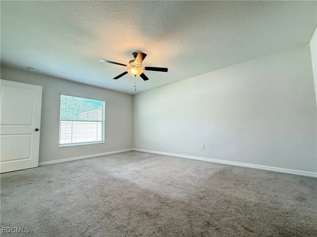 39889 NW Harmon Grove Court Zephyrhills FL 33540