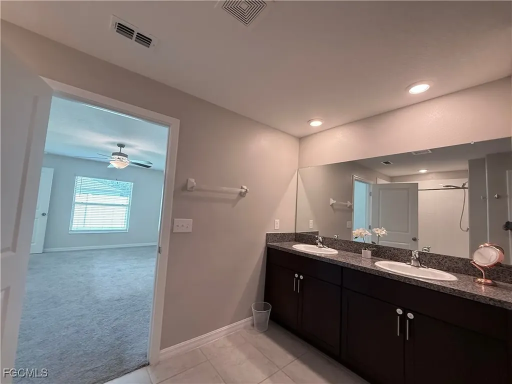 39889 NW Harmon Grove Court Zephyrhills FL 33540
