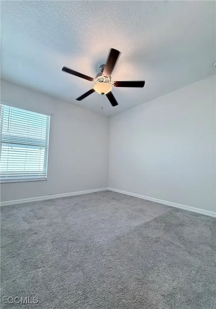 39889 NW Harmon Grove Court Zephyrhills FL 33540