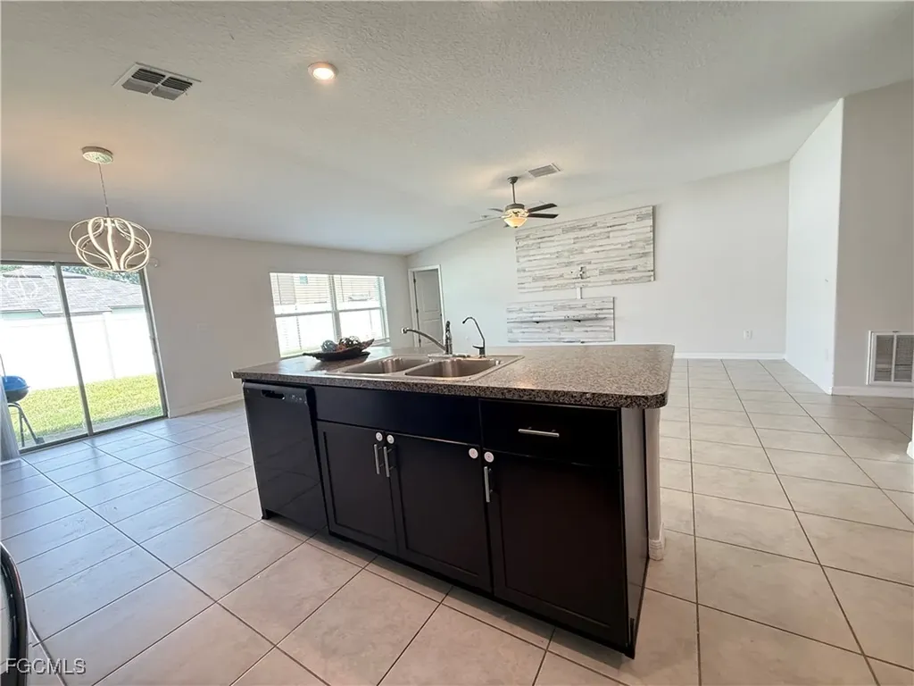 39889 NW Harmon Grove Court Zephyrhills FL 33540