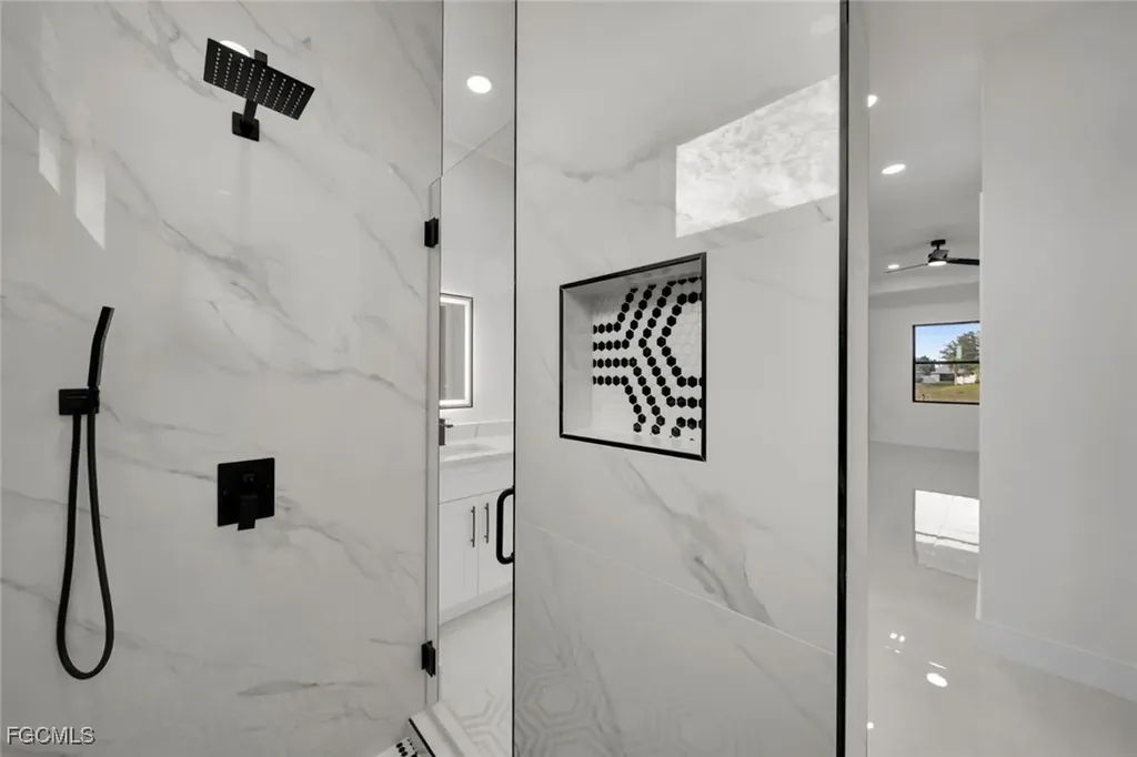 2125 SW Trafalgar Parkway Cape Coral FL 33991