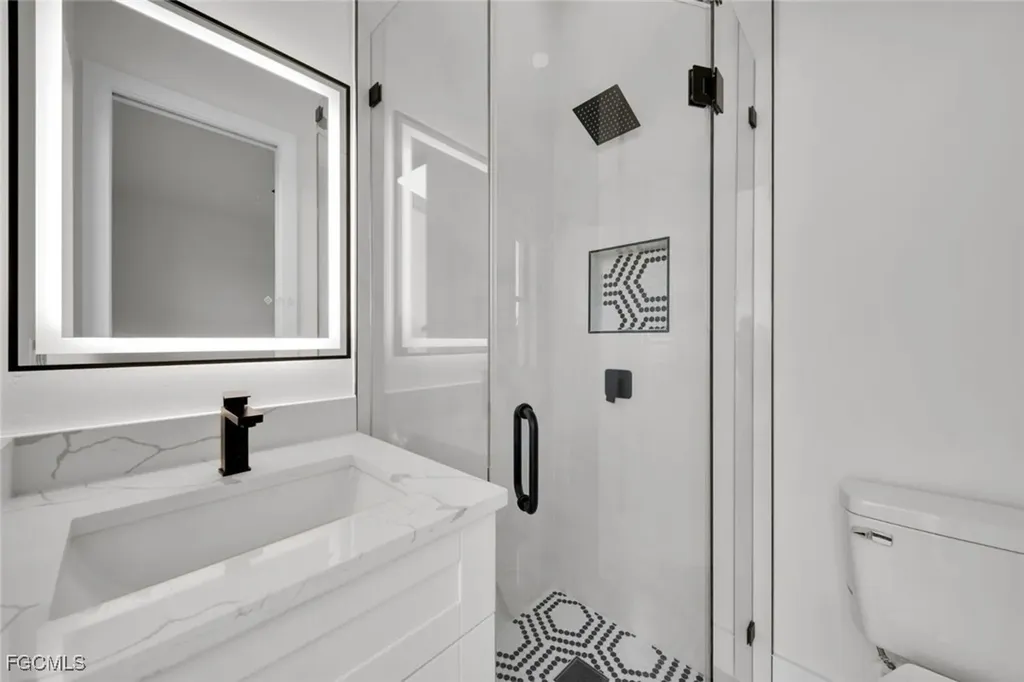 2125 SW Trafalgar Parkway Cape Coral FL 33991