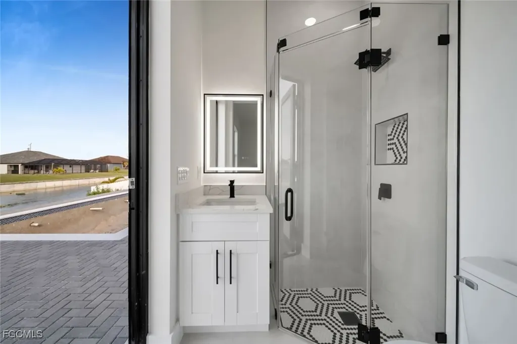 2125 SW Trafalgar Parkway Cape Coral FL 33991