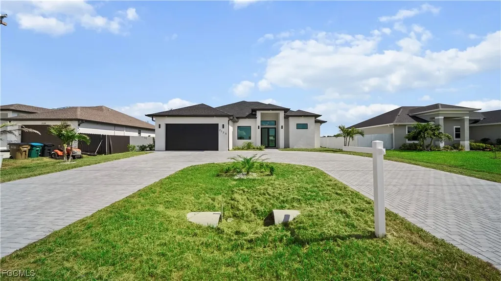 2125 SW Trafalgar Parkway Cape Coral FL 33991
