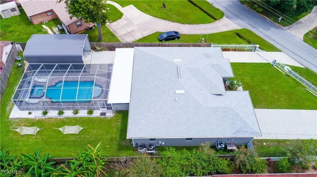 5816 Little River Drive Tampa FL 33615