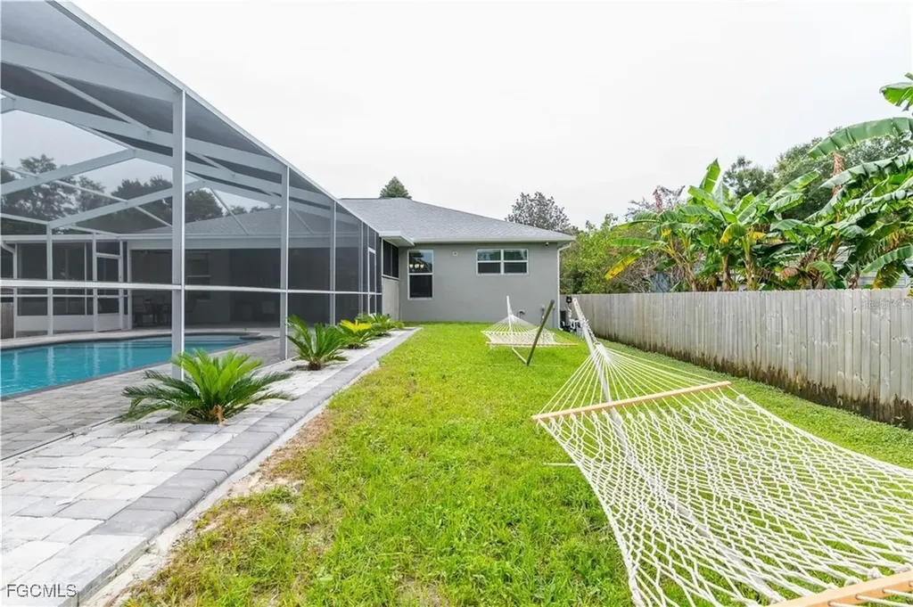 5816 Little River Drive Tampa FL 33615