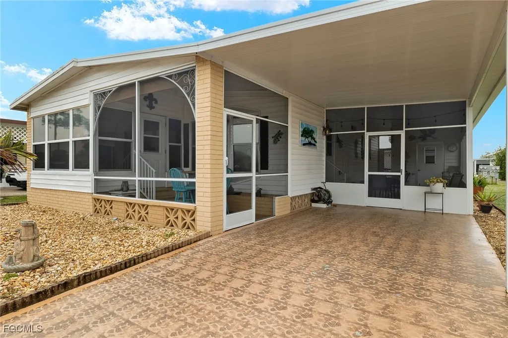 788 Roses Lane North Fort Myers FL 33917