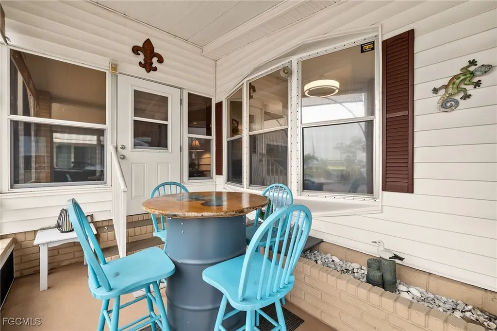 788 Roses Lane North Fort Myers FL 33917