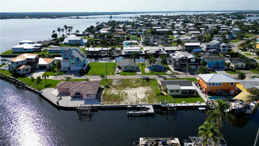 2864 Triggerfish Street Matlacha FL 33993