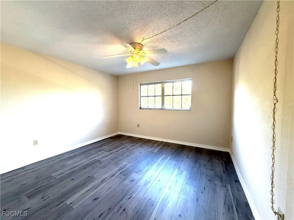 3704 Broadway Fort Myers FL 33901