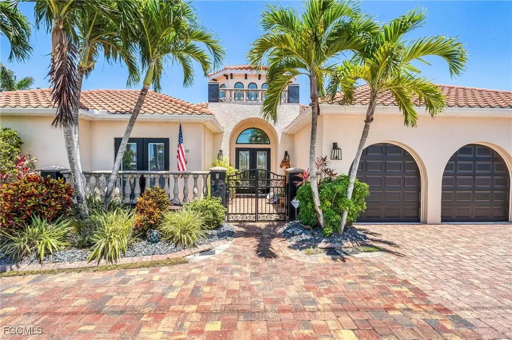 4901 Skyline Boulevard Cape Coral FL 33914