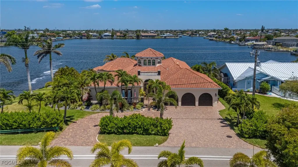 4901 Skyline Boulevard Cape Coral FL 33914