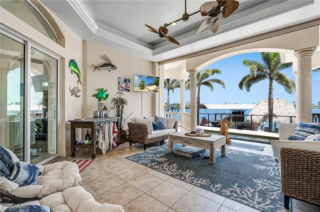 4901 Skyline Boulevard Cape Coral FL 33914