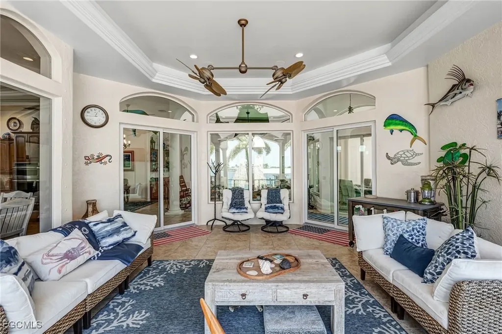4901 Skyline Boulevard Cape Coral FL 33914