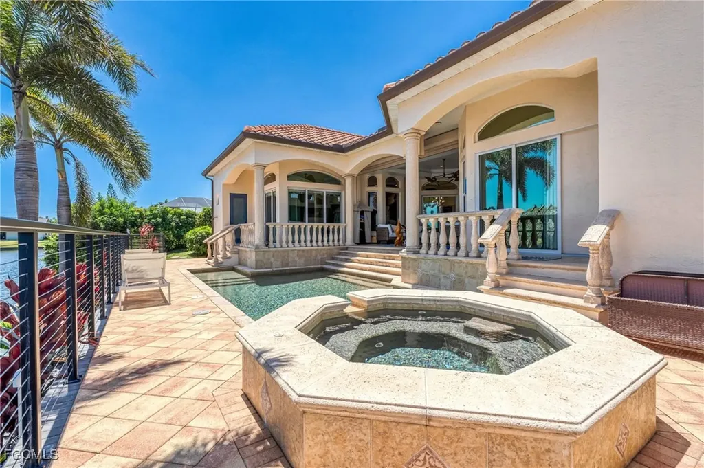 4901 Skyline Boulevard Cape Coral FL 33914