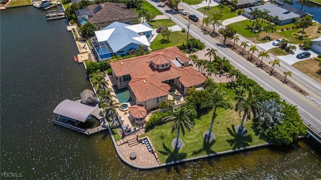 4901 Skyline Boulevard Cape Coral FL 33914