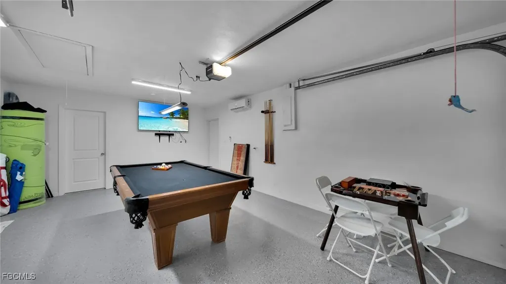 2758 Bruce Street Matlacha FL 33993