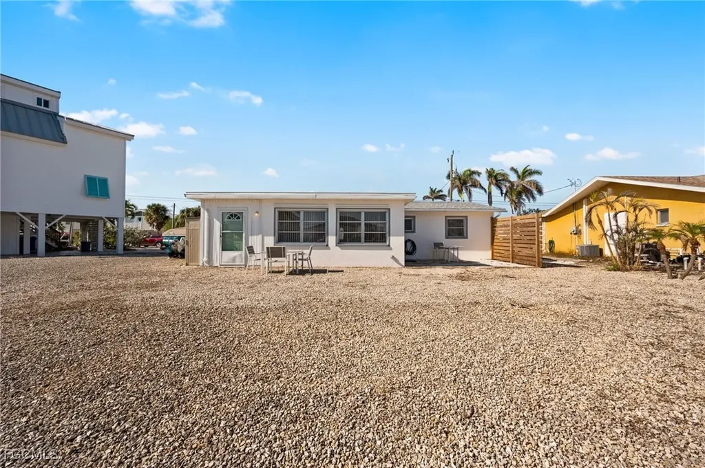 2444 Sycamore Street St. James City FL 33956
