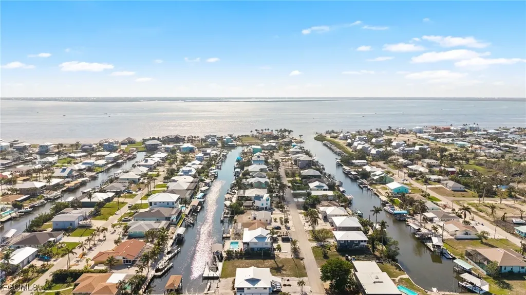 2444 Sycamore Street St. James City FL 33956