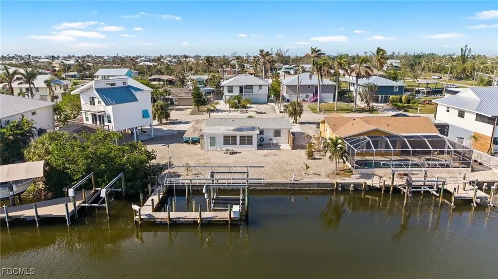 2444 Sycamore Street St. James City FL 33956
