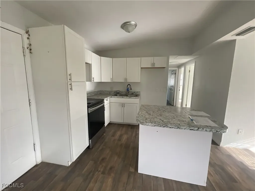 3138 2nd Street Fort Myers FL 33916