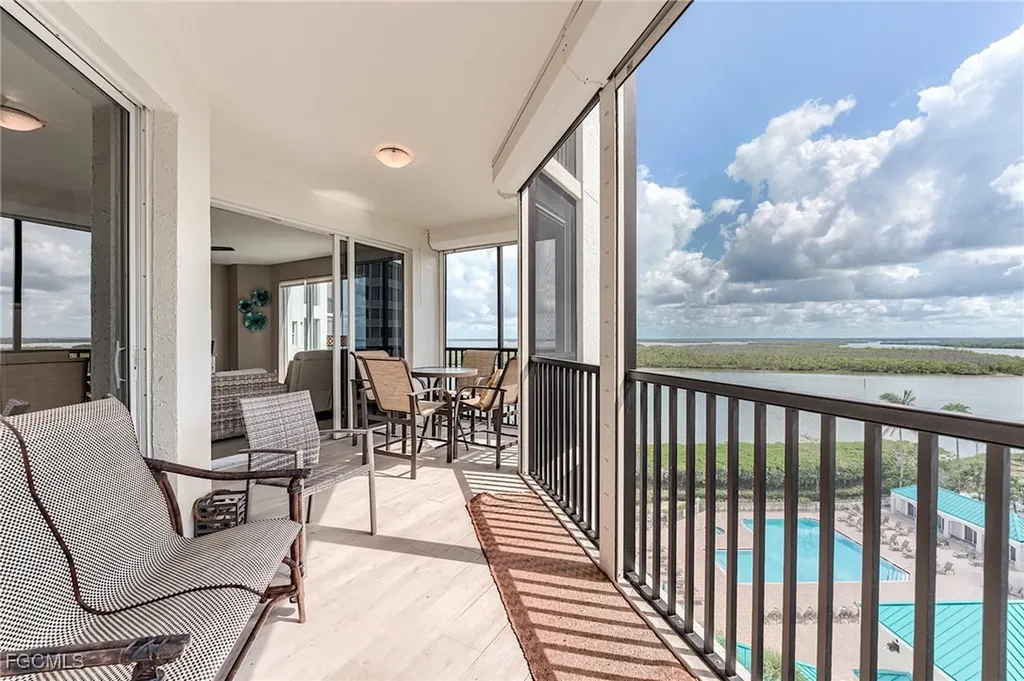 4183 Bay Beach Lane Fort Myers Beach FL 33931