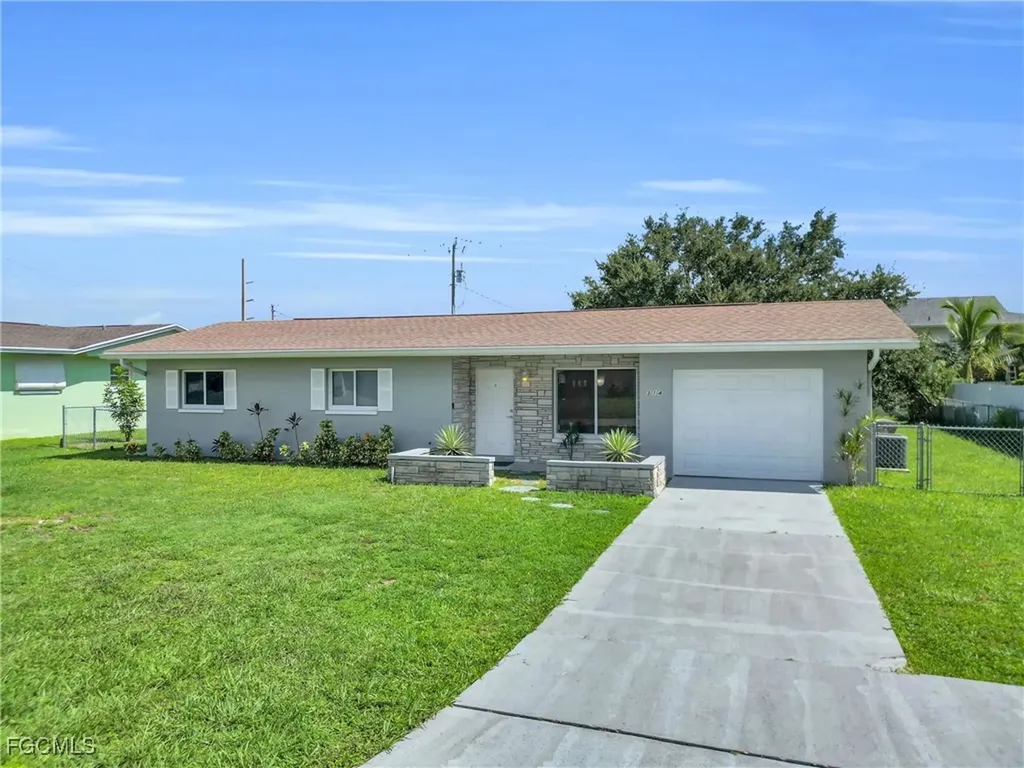314 SE 47th Terrace Cape Coral FL 33904